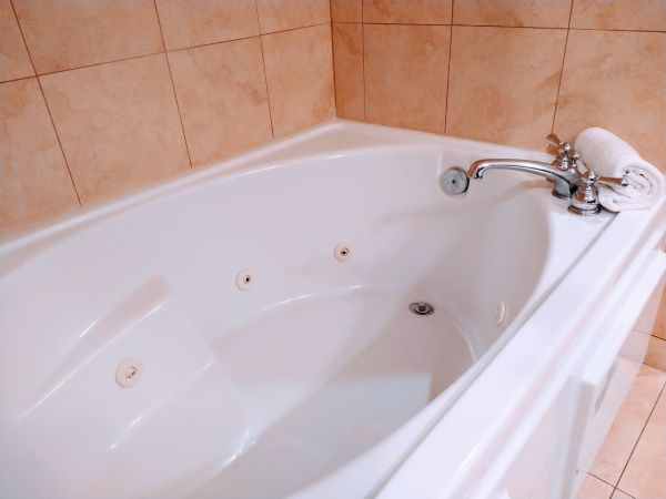 Acrylic Tub Installation in Westfield
